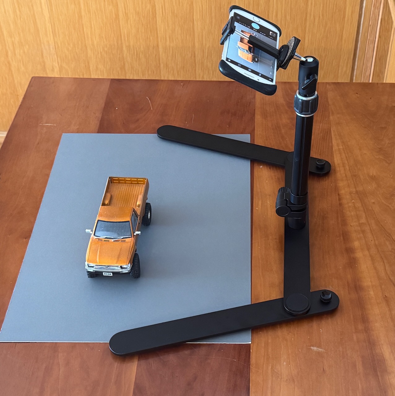 ついにメインカメラはスマホに